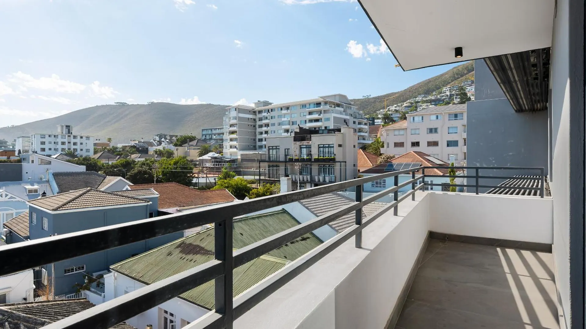 7 On Bantry Luxury Apartments Città del Capo