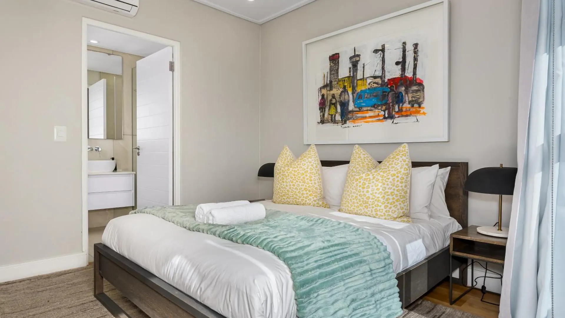 7 On Bantry Luxury Apartments Città del Capo