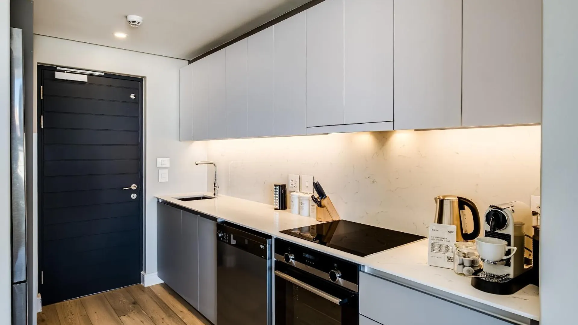 7 On Bantry Luxury Apartments Città del Capo
